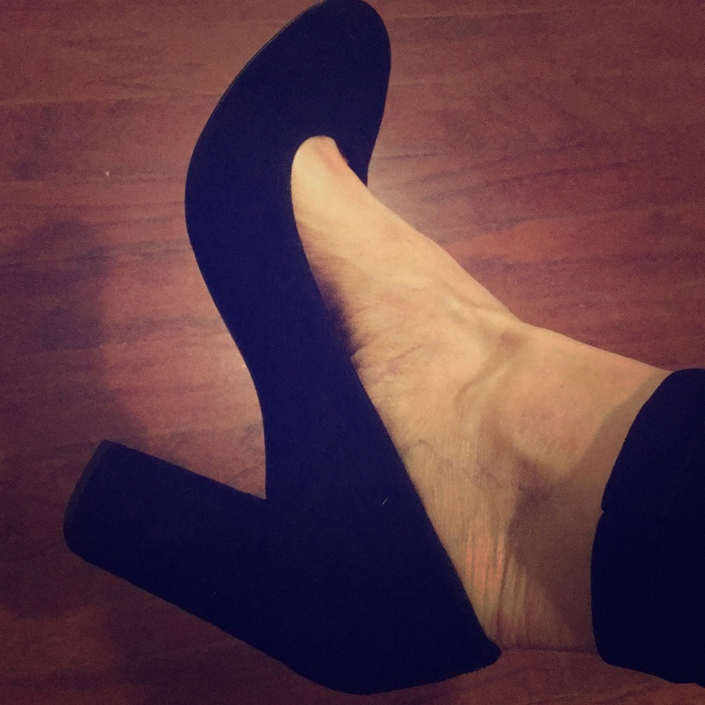 Black chunky black high heeled shoes
